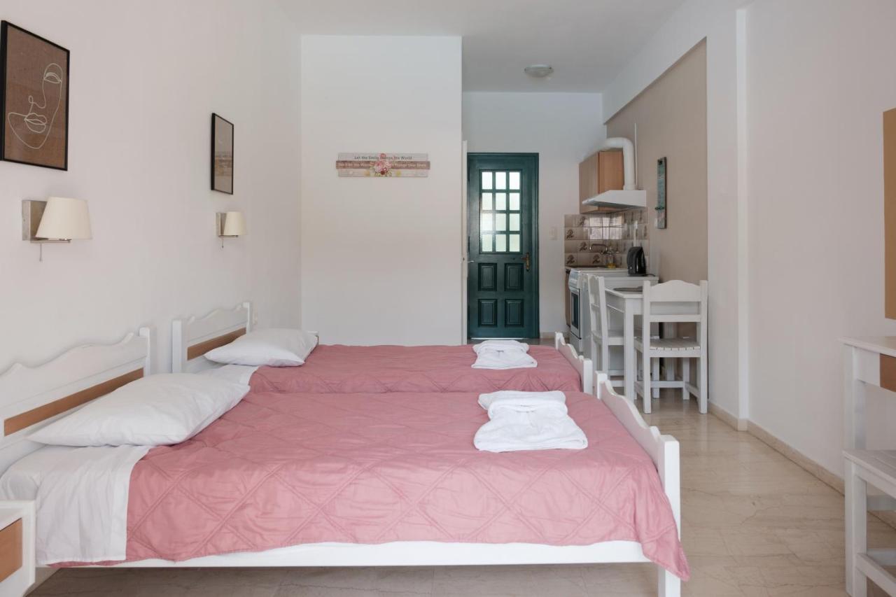 Katsaros Studios & Apartments Sidárion Exterior photo
